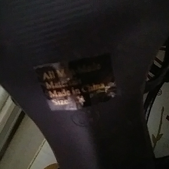 Pretty Black Sandals by Sweet Seventeen - Picture 5 of 7